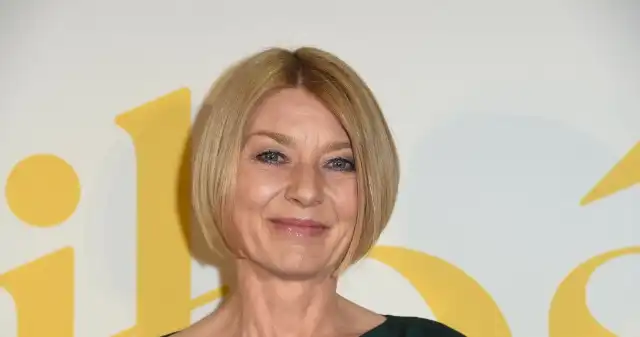 Co za połączenie kolorów. Edyta Olszówka zachwyciła na premierze filmu Edyta, Olszówka, była, jedną, gwiazd, które, przybyły, uroczystą, premierę, filmu, Miłość, miód, Aktorka, głównych, Gwiazda, pos Co za połączenie kolorów. Edyta Olszówka zachwyciła na premierze filmu