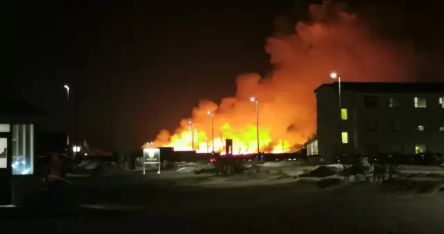Erupcja wulkanu w Europie. Polka pokazała zdjęcia Wulkany, oszczędzają, ostatnich, miesiącach, Islandii, czwartek, wyspie, znów, doszło, erupcji, wygląda, sytuacja, Redakcja, Zie Erupcja wulkanu w Europie. Polka pokazała zdjęcia