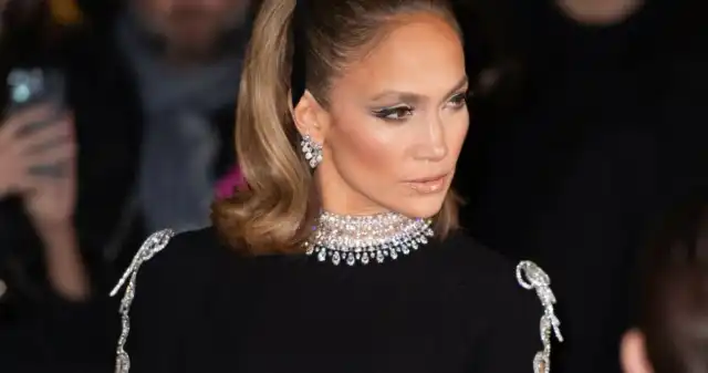 Lopez znów zaskoczyła stylizacją. Wygląda obłędnie tylko, kilka, pozostało, premiery, nowego, albumu, Jennifer, Lopez, Gwiazda, ustaje, działaniach, promujących, nadchodzący, krąż Lopez znów zaskoczyła stylizacją. Wygląda obłędnie