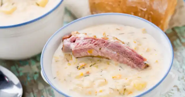 Zupa serowa w zaskakującym wydaniu Soczyste, aromatyczne, Pieczone, gotowane, grilla, Żeberka, jedno, naszych, ulubionych, mięs, wypróbuj, ciekawej, wersji, zupą Zupa serowa w zaskakującym wydaniu