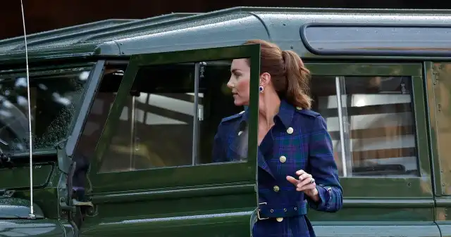 Wokół Kate pojawiają się kolejne kontrowersje. Nowe zdjęcia wywołują burzę Zniknięcie, księżnej, Kate, budzi, coraz, większe, kontrowersje, sprawia, mnożą, rozmaite, domysły, dzieje, Kolejne, posunięcia, Wokół Kate pojawiają się kolejne kontrowersje. Nowe zdjęcia wywołują burzę