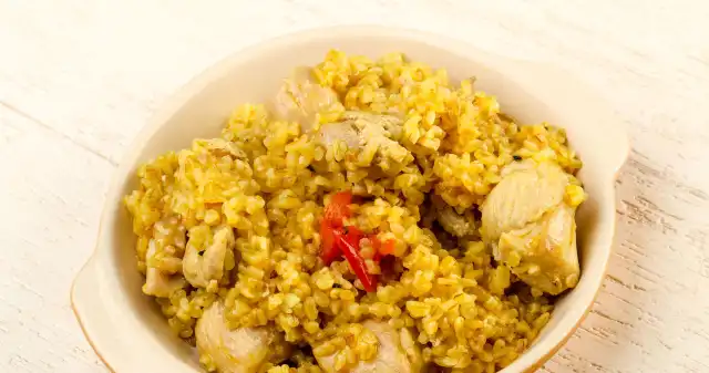 Zdrowy i szybki lunch kaszy, bulgur, możesz, przyrządzić, wiele, oryginalnych, pysznych, potraw, Wypróbuj, przepis, sycące, danie, kurczakiem, warzywa Zdrowy i szybki lunch