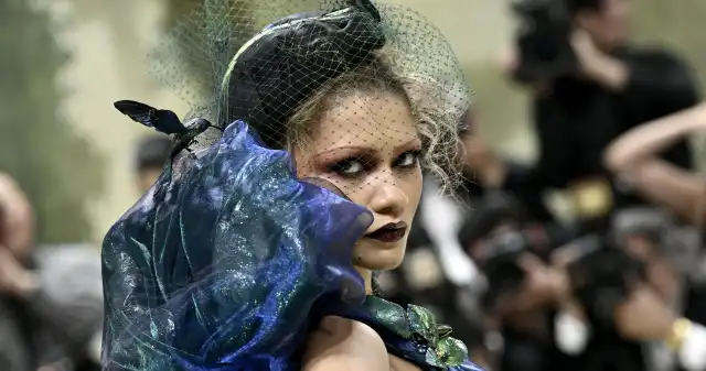 Królową, Gali, 2024, dwóch, zdań, została, Zendaya, Aktorka, skradła, show, olśniewających, kreacjach, samym, udowodniła, powodu Spektakularne kreacje Zendayi. Aktorka skradła show na Met Gali