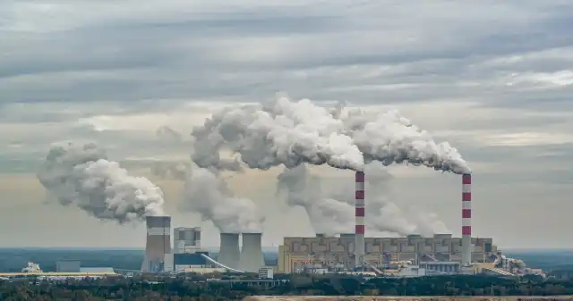 Zaskakujący wynik Polski. Emisje CO2 drastycznie spadły Zaskakujący wynik Polski. Emisje CO2 drastycznie spadły