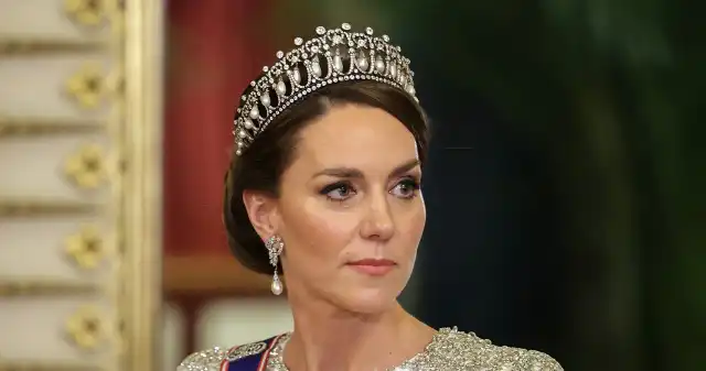 Przedłużająca, nieobecność, księżnej, Kate, powodu, choroby, znów, jest, pożywką, powstawania, coraz, nowszych, plotek, spekulac Nowe wieści o księżnej Kate. To nie brzmi optymistycznie