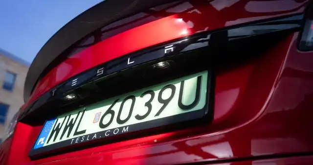 Tania Tesla zadebiutuje już wkrótce. Elon Musk zapowiada Tesla, pewnego, czasu, pracuje, małym, stosunkowo, tanim, elektrykiem, który, mógłby, pomóc, rozwoju, elektromobilności, Pierwot Tania Tesla zadebiutuje już wkrótce. Elon Musk zapowiada