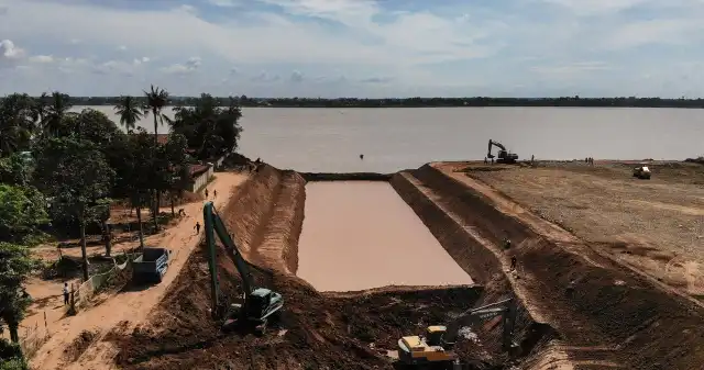 Połączą ogromną rzekę z morzem. Kontrowersje wokół kosztownego projektu Połączą ogromną rzekę z morzem. Kontrowersje wokół kosztownego projektu