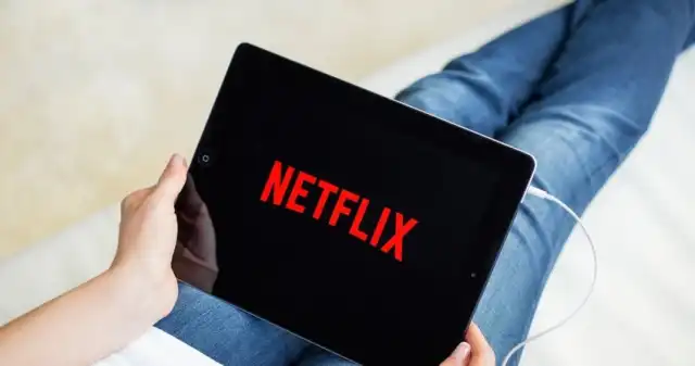 Netflix, przygotował, sierpień, wiele, nowości, wśród, nich, pojawią, również, romanse, komedie, romantyczne, filmy, obyczajowe, Co obejrzeć na Netflixie? Oto trzy romantyczne nowości