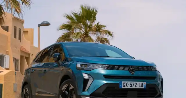 Renault Symbioz zaskakuje wyglądem i spalaniem. Nie potrzebuje LPG Renault, Symbioz, kolejny, gamie, francuskiego, producenta, który, właśnie, wjeżdża, polskich, salonów, Najnowszy, model, wypełn Renault Symbioz zaskakuje wyglądem i spalaniem. Nie potrzebuje LPG