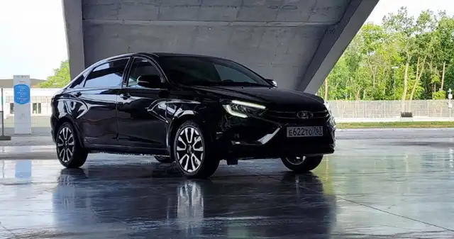 Łada Aura chce być premium. W kabinie rosyjska skóra, pod maską 122 KM Łada, przygotowuje, uruchomienia, produkcji, nowego, modelu, Łady, Aura, biznesowy, sedan, czyli, odpowiednik, takich, Toyota, C Łada Aura chce być premium. W kabinie rosyjska skóra, pod maską 122 KM