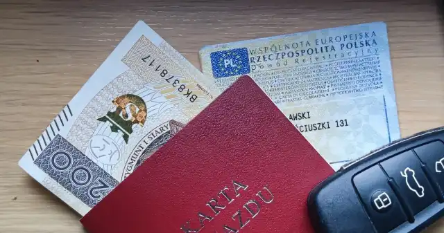 Nowe kary od przyszłego roku. Wystarczy 14 dni spóźnienia Rząd, przyjął, rozporządzenie, którym, określono, wysokość, pensji, minimalnej, stycznia, 2025, roku, Obecnie, wynosi, 4300, now Nowe kary od przyszłego roku. Wystarczy 14 dni spóźnienia