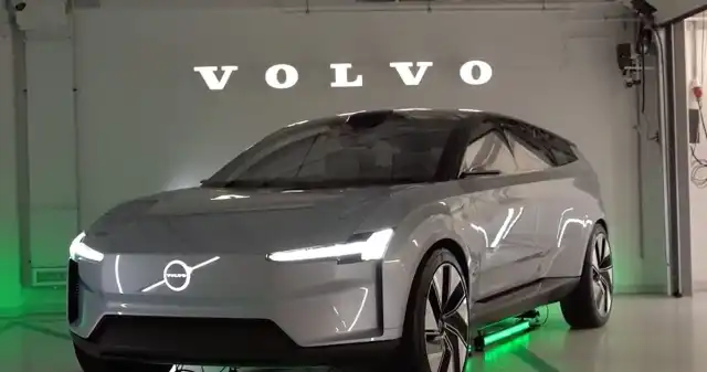 Volvo zbudowało tajny garaż w Krakowie. Zajrzeliśmy do środka Volvo, inwestuje, Polsce, Szwedzka, marka, uruchomiła, Tech, czyli, biuro, technologiczne, Krakowie, poszukuje, ponad, inżynieró Volvo zbudowało tajny garaż w Krakowie. Zajrzeliśmy do środka
