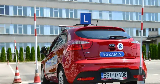 Drożeje egzamin na prawo jazdy w kolejnym województwie. To już nowy trend Niecały, miesiąc, temu, pisaliśmy, drożeją, egzaminy, Wojewódzkim, Ośrodku, Ruchu, Drogowego, Opolu, trzeba, było, długo, czekać Drożeje egzamin na prawo jazdy w kolejnym województwie. To już nowy trend