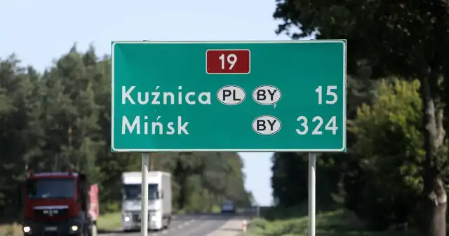 Do centrum czy granicy? Jaka odległość podawana jest na znakach? Kierowcy, często, zastanawiają, jakich, zasadach, podawane, odległości, tablicach, drogowych, mierzone, punktu, ustawienia, tabl Do centrum czy granicy? Jaka odległość podawana jest na znakach?