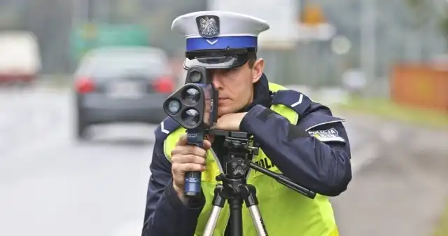 Nowe radary policji. Zmierzą prędkość, zrobią zdjęcia, zasypią mandatami tylko, nowe, odcinkowe, pomiary, prędkości, fotoradary, kamery, systemu, light, nowych, ręcznych, mierników, pomóc, walce, pirat Nowe radary policji. Zmierzą prędkość, zrobią zdjęcia, zasypią mandatami