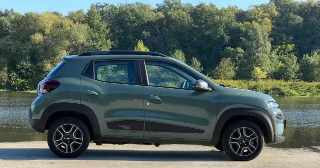 Cupra, Volvo, Tesla, BMW a nawet Dacia zapłacą karne unijne cła Przegłosowane, niedawno, karne, którymi, Unia, Europejska, objęła, chińskie, samochody, elektryczne, końca, wywoływały, duże, ko Cupra, Volvo, Tesla, BMW a nawet Dacia zapłacą karne unijne cła