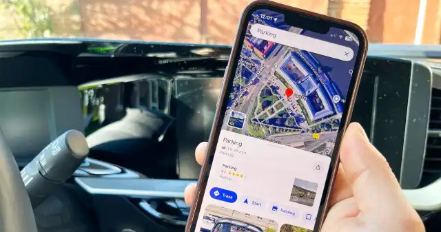 Mapy Google pozwalają rezerwować miejsce parkingowe. Ale są warunki Mapy, Google, oferują, bardzo, wiele, możliwości, stale, aktualizowane, odpowiadać, najwięcej, potrzeb, swoich, użytkowników, Te Mapy Google pozwalają rezerwować miejsce parkingowe. Ale są warunki