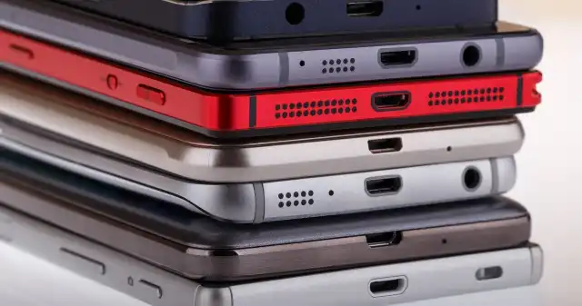 Stary smartfon to skarb. 7 sposobów jak można go wykorzystać Stary smartfon to skarb. 7 sposobów jak można go wykorzystać