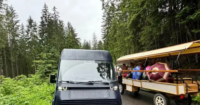 Elektryczne busy będą jeździły do Morskiego Oka, ale nie zastąpią koni Elektryczne, busy, będą, kursowały, Morskiego, zastąpią, zaprzęgów, konnych, Ogłoszono, przetarg, zakup, czterech, pojazdów Elektryczne busy będą jeździły do Morskiego Oka, ale nie zastąpią koni