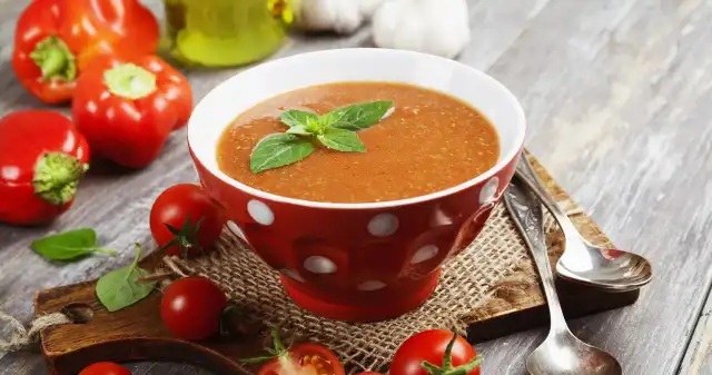 Pomidorowa ma wielu zwolenników Zupa, pomidorowa, wielu, zwolenników, Taki, sposób, przyrządzenia, nada, niezwykłego, smaku, dzięki, któremu, możesz, poczuć, śr Pomidorowa ma wielu zwolenników