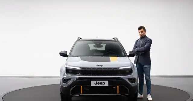 Jeep Avenger 4xe czyli polski Jeep z napędem na 4 koła. Nowa wersja pasuje do kurtki Jeep, Avenger, produkowany, Polsce, segmentu, koncernu, Stellantis, pory, oferowany, tylko, napędem, przód, Teraz, jednak, zmien Jeep Avenger 4xe czyli polski Jeep z napędem na 4 koła. Nowa wersja pasuje do kurtki
