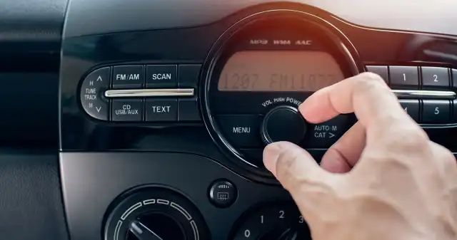 Mandat za radio w aucie naprawdę istnieje. Można zapłacić setki złotych macie, radio, samochodzie, pewnością, istnieje, spora, szansa, tylko, cały, system, multimedialny, wiecie, podobnie, każdy, inny Mandat za radio w aucie naprawdę istnieje. Można zapłacić setki złotych