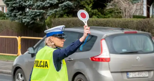 Wielkie zmiany dla kierowców. Zaczną się już w przyszłym roku Czasowe, zatrzymanie, prawa, jazdy, przekroczenie, prędkości, ponad, również, poza, obszarem, zabudowanym, prawo, okres, próbny, Wielkie zmiany dla kierowców. Zaczną się już w przyszłym roku
