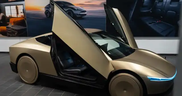 Tesla bez kierownicy blisko Polski. Kosztuje 150 tys. zł i zarobi na kredyt Tesla, Cybercab, nowe, dzieło, Elona, Muska, które, wygląda, jakby, wyjechało, prosto, planu, filmowego, Jamesa, Camerona, Elekt Tesla bez kierownicy blisko Polski. Kosztuje 150 tys. zł i zarobi na kredyt