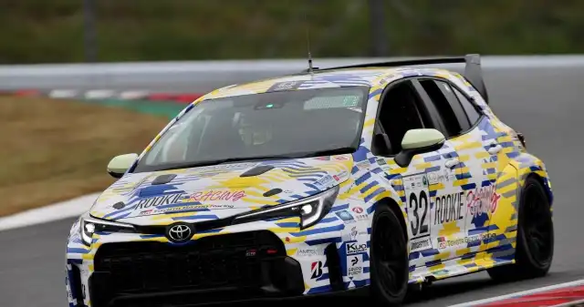 Toyota pokazała technologię wykorzystania odparowanego wodoru Toyota, nieustannie, rozwija, swoje, prototypowe, wodorowe, silniki, spalinowe, testując, nowatorskie, rozwiązania, warunkach, w Toyota pokazała technologię wykorzystania odparowanego wodoru