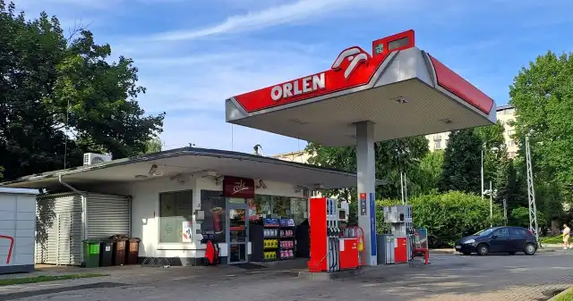 Orlen daje 20 proc. zniżki dla jednej grupy. Ale zostało niewiele czasu Orlen, pewnego, rozszerza, swoją, ofertę, klientów, poruszających, autami, elektrycznymi, Przygotował, nich, specjalną, promocję Orlen daje 20 proc. zniżki dla jednej grupy. Ale zostało niewiele czasu