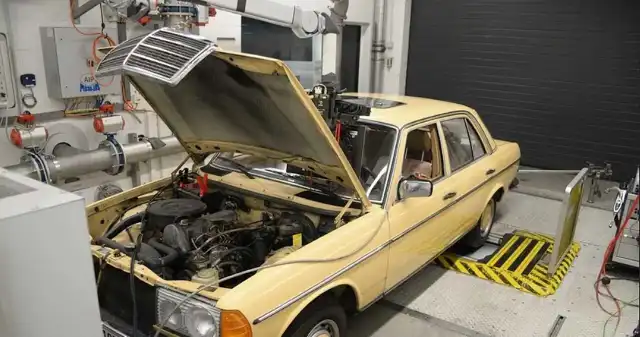 Czy stare auta z silnikami Diesla naprawdę trują? Czas rozprawić się z mitami 38letni, Mercedes, W123, przebiegiem, ośmieszył, nowe, diesle, cyklu, pomiarowym, WLTP, uzyskał, wynik, zbliżony, współczesnych, Czy stare auta z silnikami Diesla naprawdę trują? Czas rozprawić się z mitami