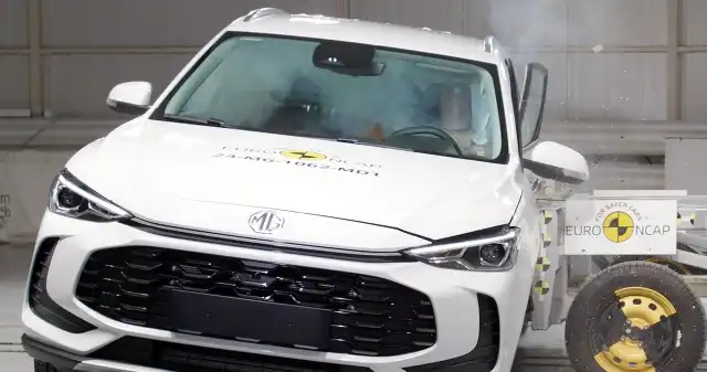 EuroNCAP, opublikowało, wyniki, testów, zderzeniowych, samochodów, które, debiutowały, ostatnio, czasie, europejskich, salonach, Chiński konkurent Dustera lepszy niż Dacia. MG ZS Hybrid z 4 gwiazdkami