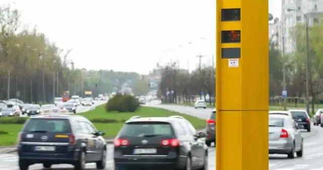 Fotoradar działa czy nie działa? To narzędzie pozwoli to sprawdzić Fotoradar działa czy nie działa? To narzędzie pozwoli to sprawdzić