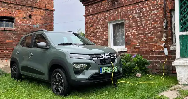 Wszystko o ładowaniu samochodu elektrycznego z gniazdka. Ile kosztuje i jak długo trwa? Wszystko o ładowaniu samochodu elektrycznego z gniazdka. Ile kosztuje i jak długo trwa?