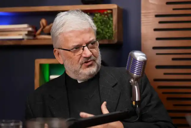 Ks. Robert Skrzypczak: Benedykt XVI jest bolesną ofiarą konfrontacji świata Chrystusa ze światem antychrysta Ks. Robert Skrzypczak: Benedykt XVI jest bolesną ofiarą konfrontacji świata Chrystusa ze światem antychrysta