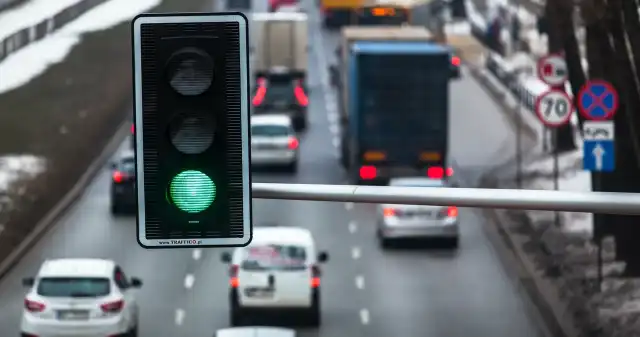  Zielona fala dla ciężarówek. Pojazdy same zmienią światło na skrzyżowaniu