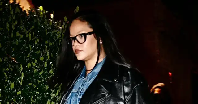 Rihanna już go nosi. Płaszcz to modna alternatywa dla klasycznego trencza. Wiosną będzie hitem Rihanna już go nosi. Płaszcz to modna alternatywa dla klasycznego trencza. Wiosną będzie hitem