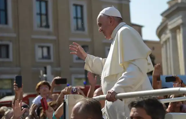 Pomimo zapalenia oskrzeli papież Franciszek wykonuje swoje obowiązki Pomimo zapalenia oskrzeli papież Franciszek wykonuje swoje obowiązki