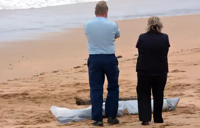 Tragedia we Francji. Zwłoki dwóch osób na plaży Tragedia we Francji. Zwłoki dwóch osób na plaży
