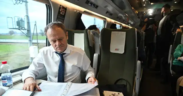  Tusk zapowiada potężne inwestycje kolejowe. Łapię się za głowę. Padły gigantyczne kwoty