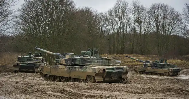  Polska ma plan na odbudowę zbrojeń. Szef MSZ o rozmowach z partnerami. To byłaby inwestycja