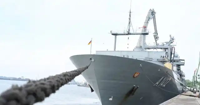  Uszkodzone okręty  w Niemczech. Dowódca: Jesteśmy testowani, zagrożenie jeszcze bardziej aktualne